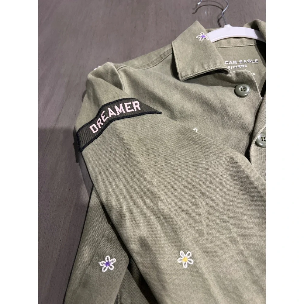 American Eagle Outfitters Olive Green Daisy Embroidered Utility Jacket Womens XS - Picture 4 of 8